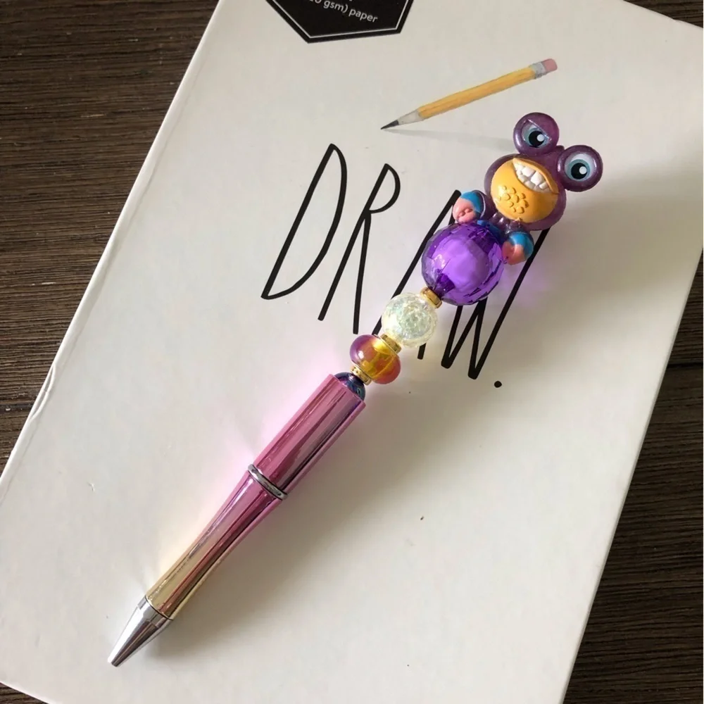 Disney Doorables: Moana: Tamatao handmade beaded pen